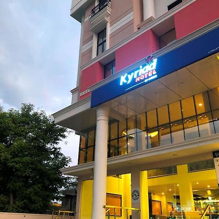 Kyriad Hotel Vijayapura By Othpl Bijāpur Eksteriør billede