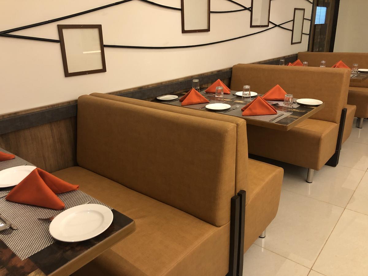 Kyriad Hotel Vijayapura By Othpl Bijāpur Eksteriør billede