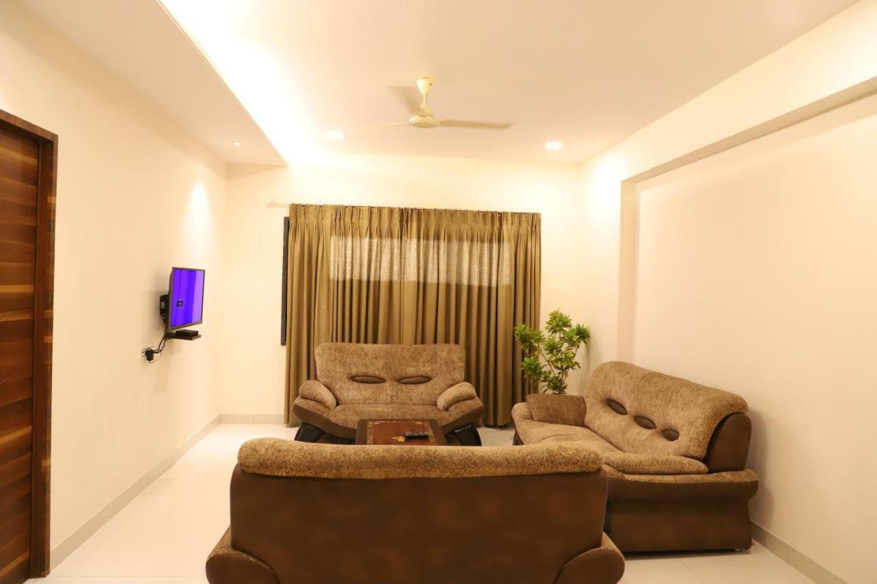 Kyriad Hotel Vijayapura By Othpl Bijāpur Eksteriør billede